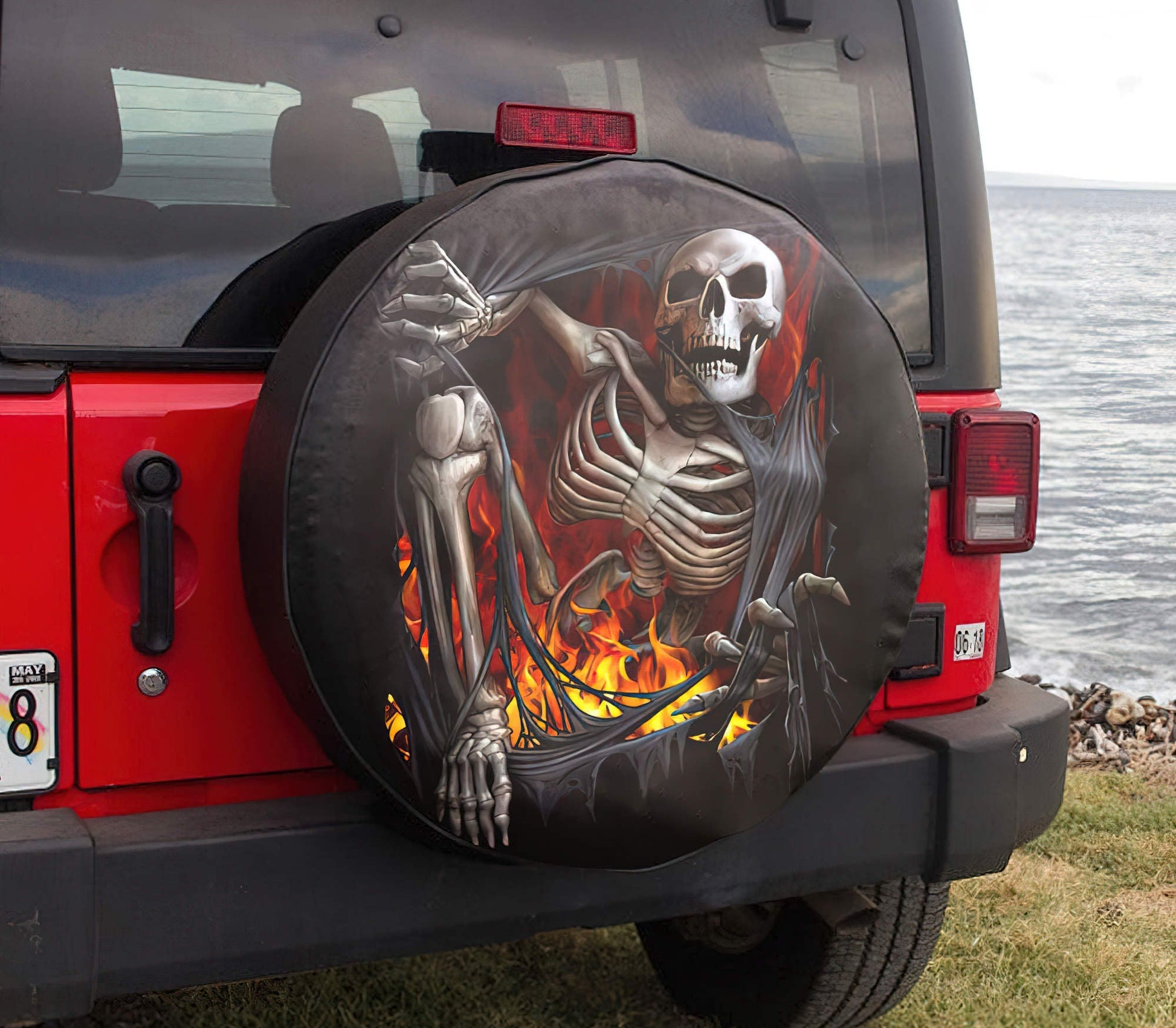 Skull Torn Automotive Jeep Spare Tire Cover - image 2