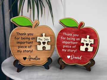 litzzy Personalized Desktop Teacher Apple Sign - Mini Apple Sign for Teachers, Teacher Desk Sign Personalized, Gifts for Teachers Custom Wooden Sign   
