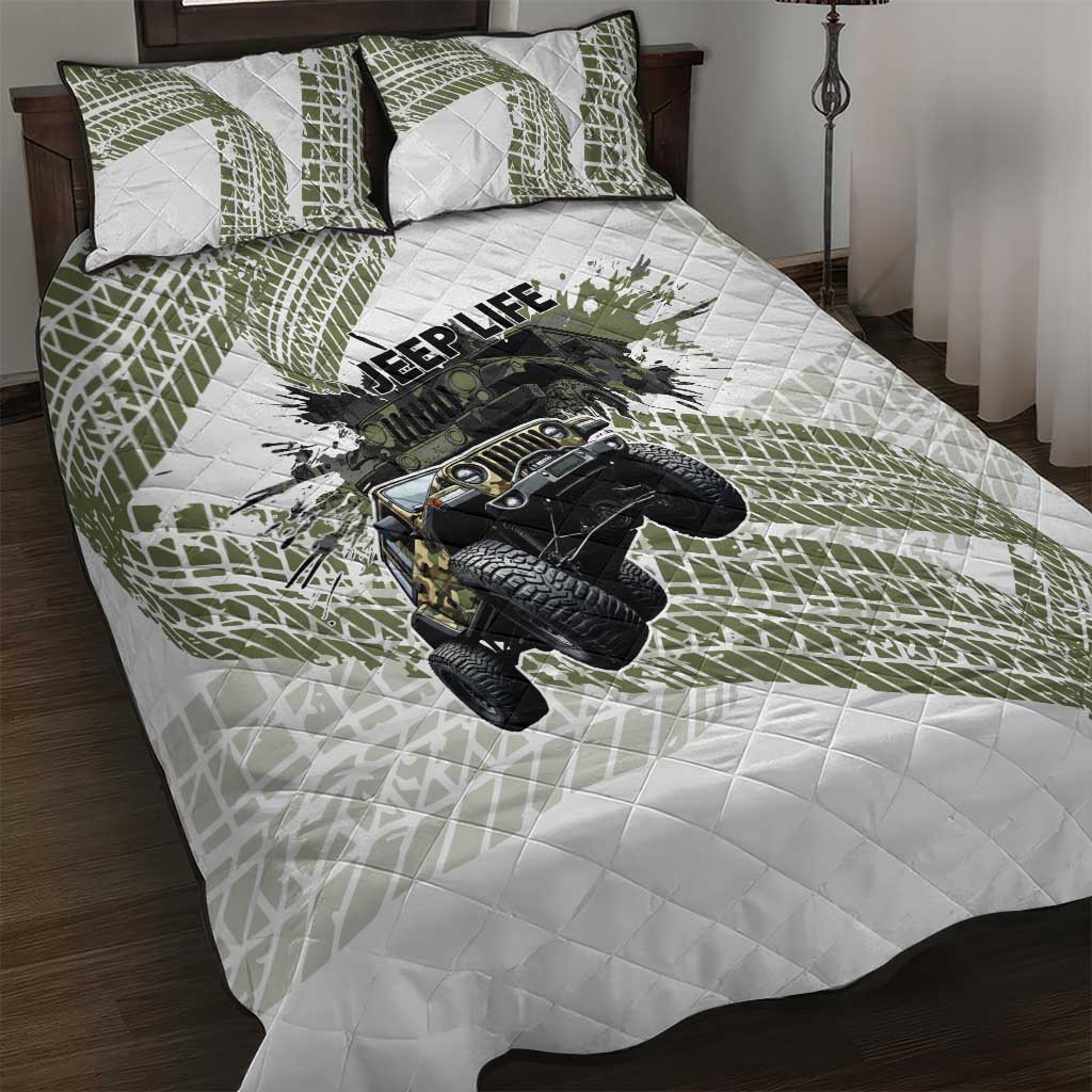 Jeep Life Quilt Bed Set Grunge Camo Off-Road Art
