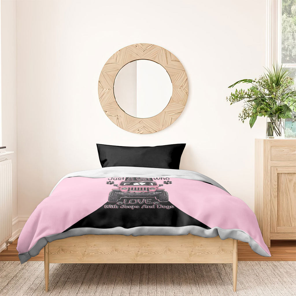 Just A Girl Who Love With Jeeps And Dogs Bedding Set Pink Off-Road Illustration with Cute Paw Print Graphic Style