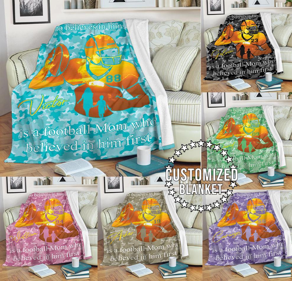 litzzy Personalized Football Player Fleece Blanket - Lath2411203 Quilt Blanket   