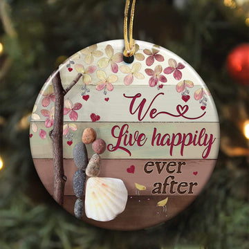 litzzy Couple - Pebble couple - We live happily ever after - Circle Ceramic Ornament Ornament   