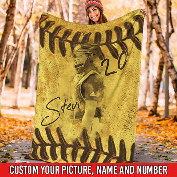 litzzy Personalized Vintage Softball Player Fleece Blanket - Nh0911204 Quilt Blanket 60x80  