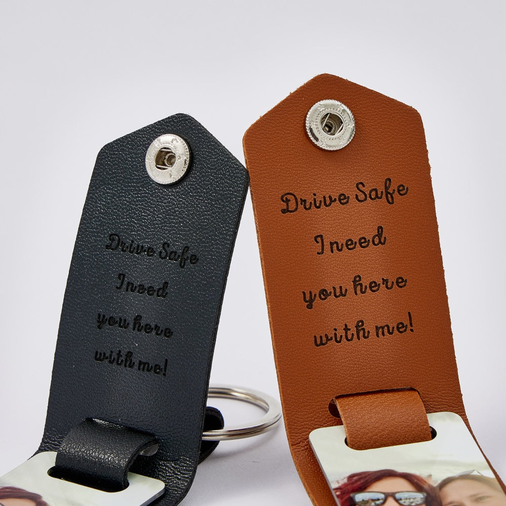 litzzy Personalized Engraved PU Leather Keychain Custom Metal Key Chain with Photo Keychain   