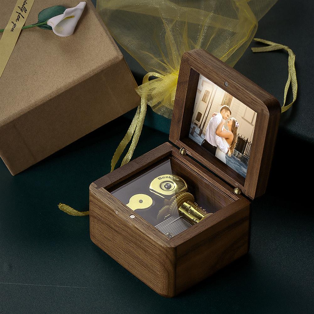 litzzy Personalized Wooden Vintage Photo Music Box Music Box   