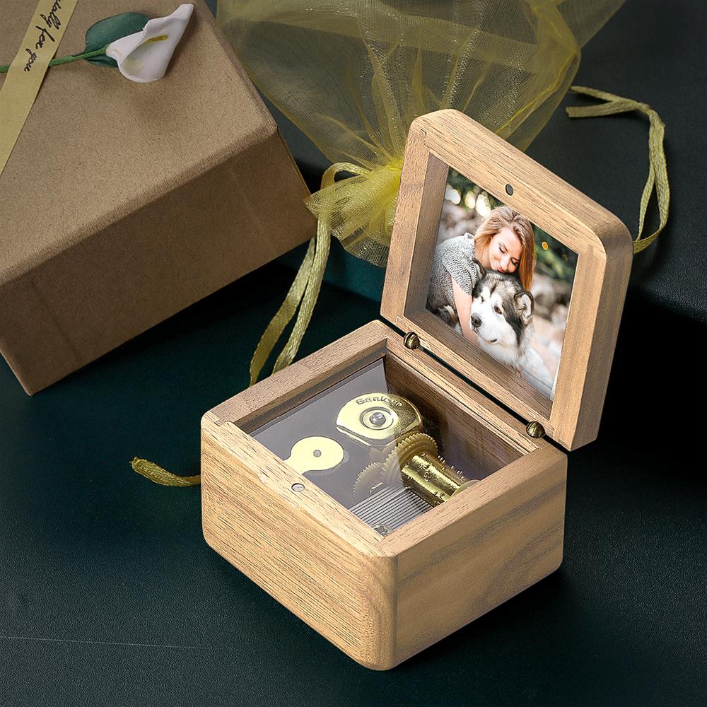 litzzy Personalized Wooden Vintage Photo Music Box Music Box   
