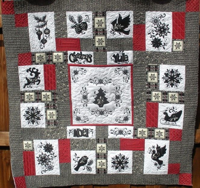 litzzy Black And White Christmas CLA2111115Q Fleece Blanket Quilt Blanket   