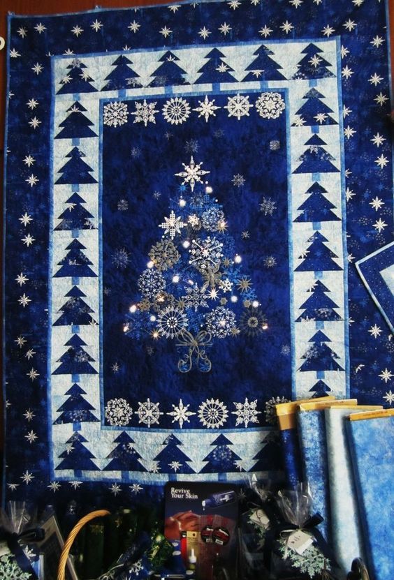 litzzy Christmas Tree Christmas Light CLP1111105Q Fleece Blanket Quilt Blanket   