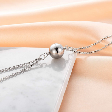 litzzy Tarsus Magnetic Necklace jewelry   