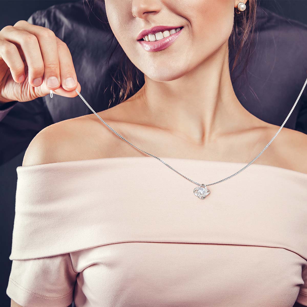 litzzy To the Best Mom - You gave me confidence - Love Knot Necklace Jewelry   