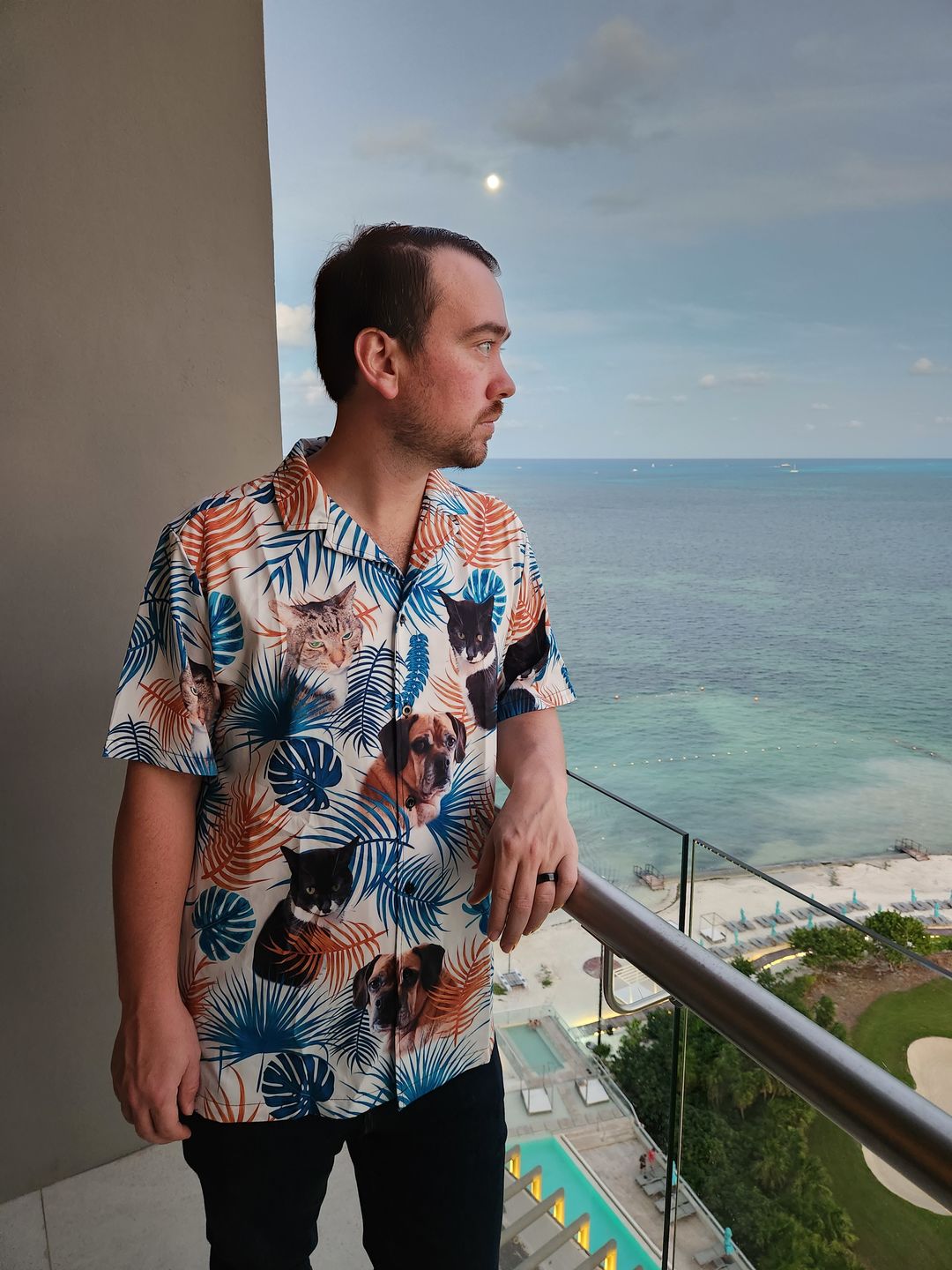 litzzy Custom Leaves Pattern Short-Sleeve Hawaiian Shirt (White Color) Hawaii Shirt   