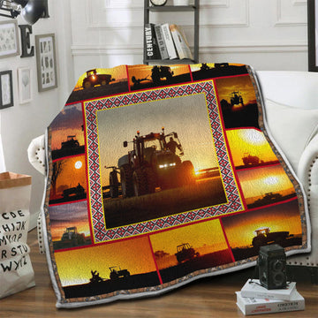 litzzy Tractor HQT16101221 Fleece Blanket Fleece Blanket   