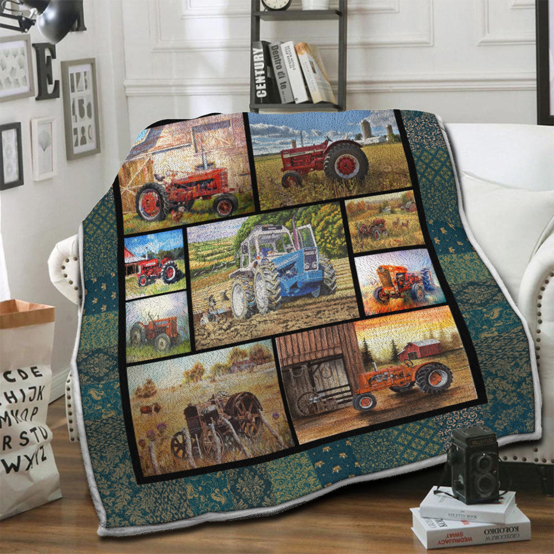 litzzy Tractor HQT16101224 Fleece Blanket Fleece Blanket   