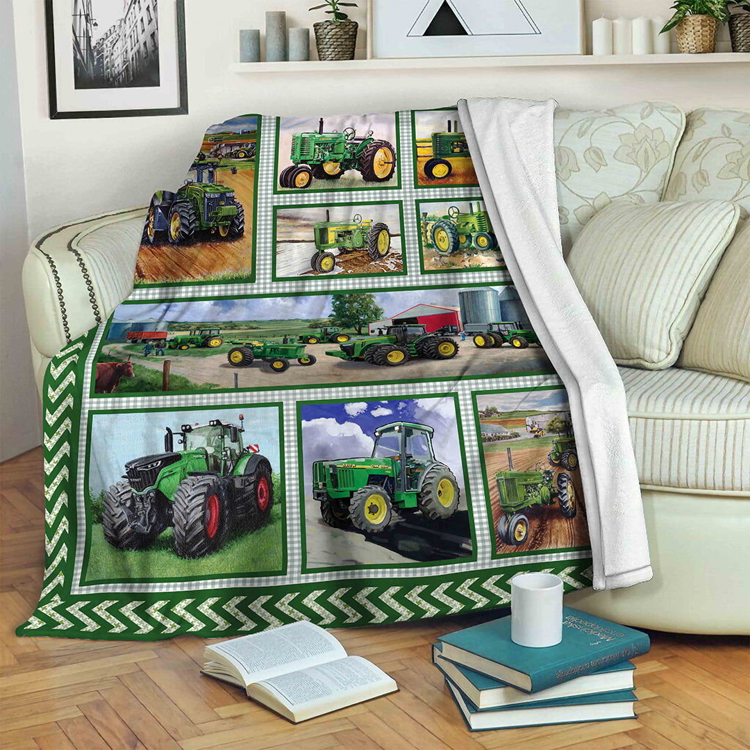 litzzy Tractors B191084 Fleece Blanket Fleece Blanket   