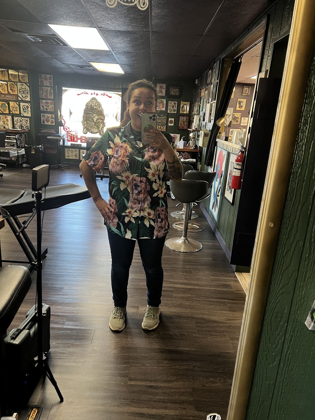 litzzy Custom Leaves & Flowers Pattern Short-Sleeve Hawaiian Shirt (Dark Green Color) Hawaii Shirt   