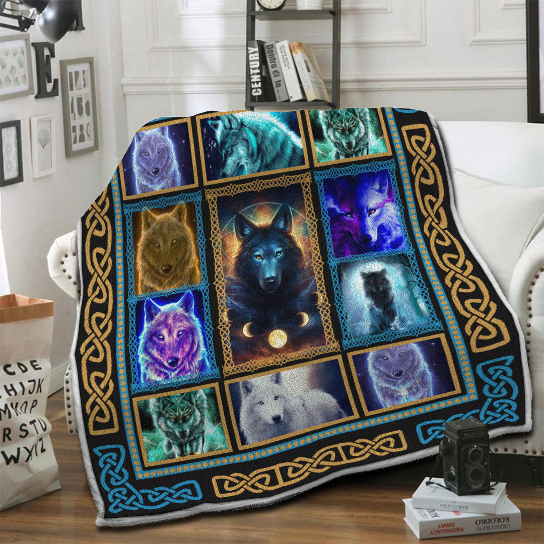 litzzy Wolf Fleece Blanket HST19103986 Fleece Blanket   