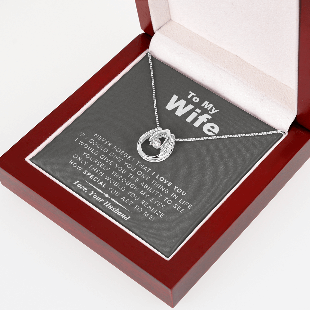 litzzy To My Wife Never Forget That I Love You - Gift For Christmas, Birthday, Anniversary - Lucky in Love Necklace - Necklace Gift For Her, Wife, Girlfriend, Anniversary, Wedding, Valentine, Birthday with Message Card Jewelry   