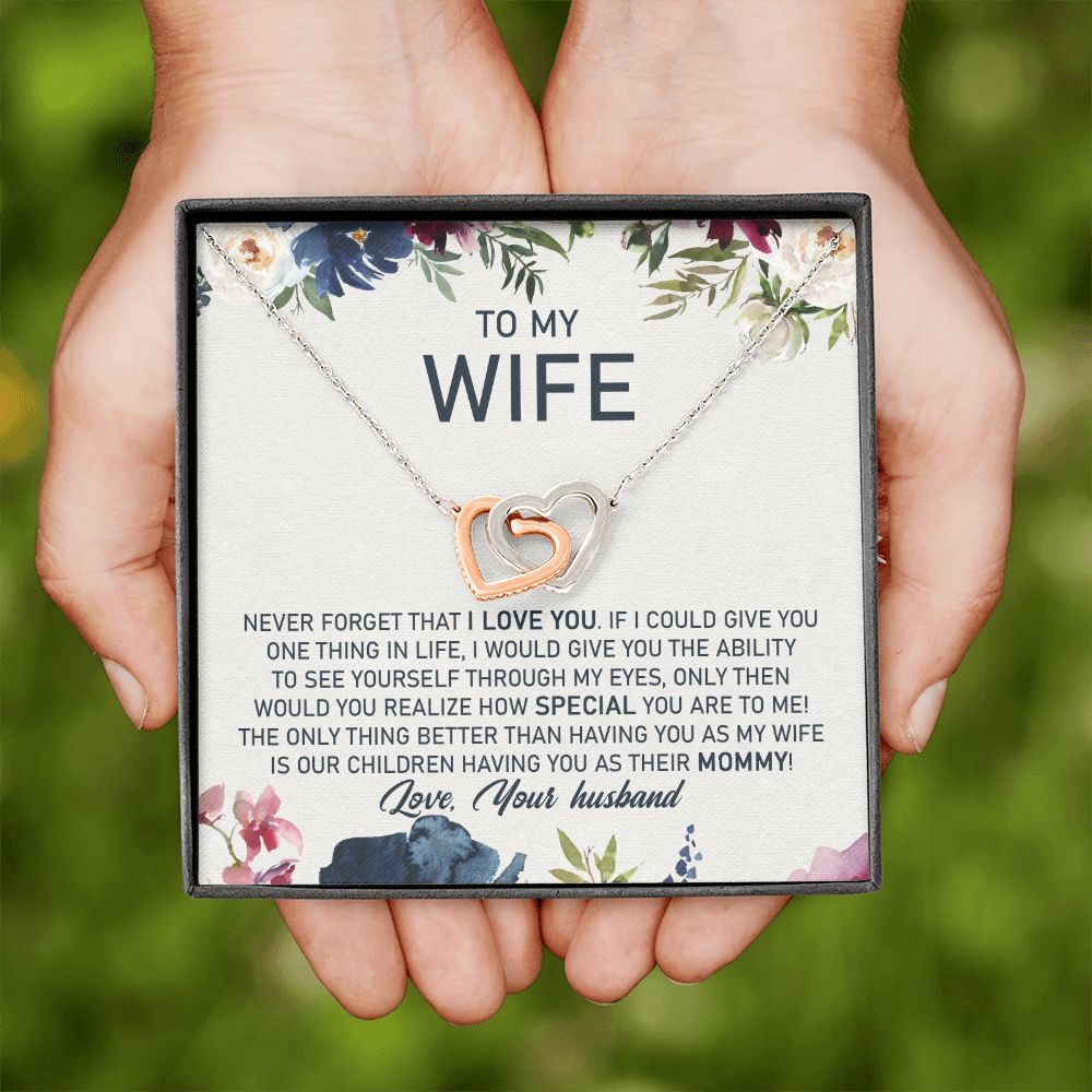 litzzy To My Wife, The Only Thing Better Than Having You As My Wife Is Our Children Having You As Their Mommy - Interlocking Heart Necklace - Necklace Gift For Her, Wife, Girlfriend, Anniversary, Wedding, Valentine, Birthday with Message Card Jewelry   