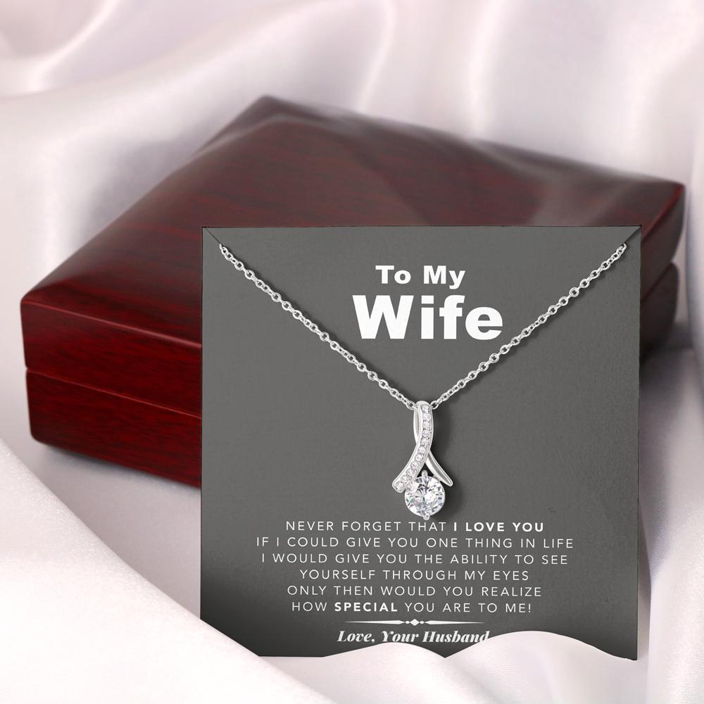 litzzy To My Wife Never Forget That I Love You - Gift For Christmas, Birthday, Anniversary - Necklace Gift For Her, Wife, Girlfriend, Anniversary, Wedding, Valentine, Birthday with Message Card Jewelry   