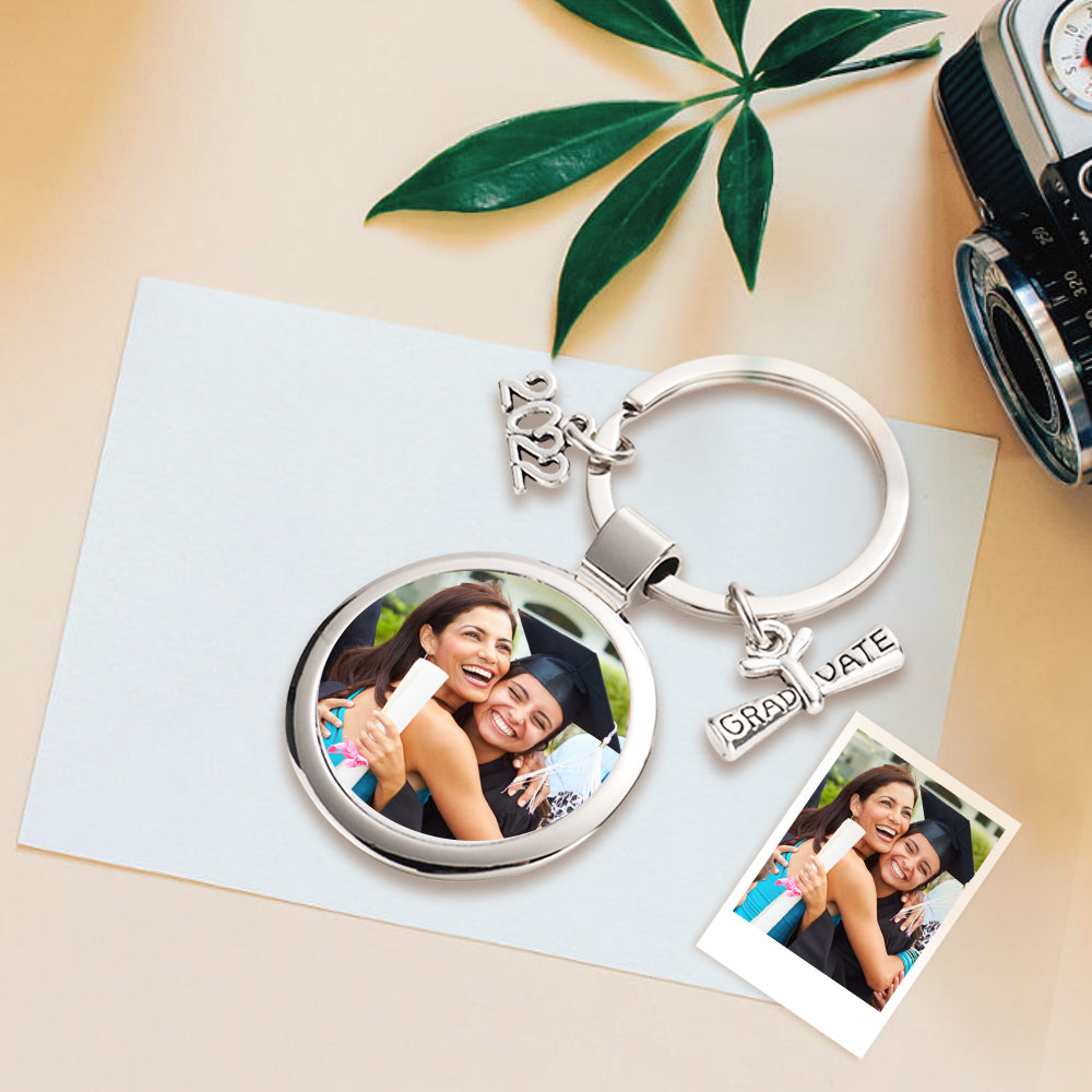 litzzy Personalized Photo Keychain Graduation Keepsake Gift for Graduates Keychain A  