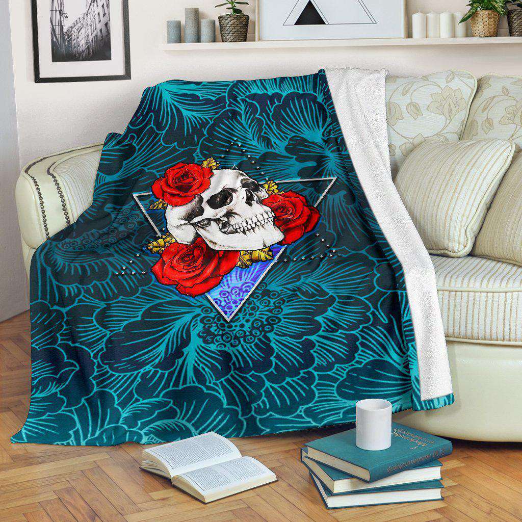 litzzy Triangle Skull Fleece Blanket Fleece Blanket   