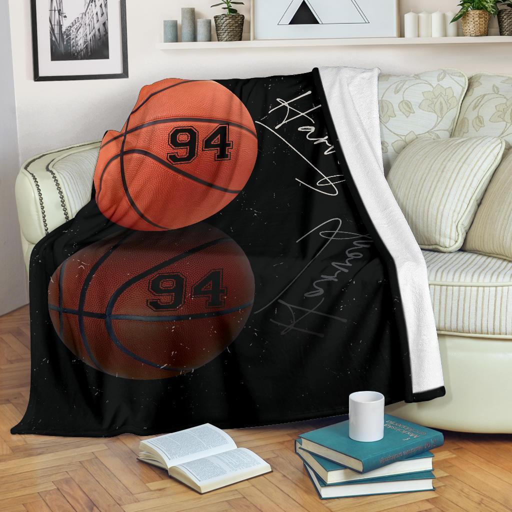 litzzy Personalized Sport Reflection Fleece Blanket - Lath1611201 Quilt Blanket   