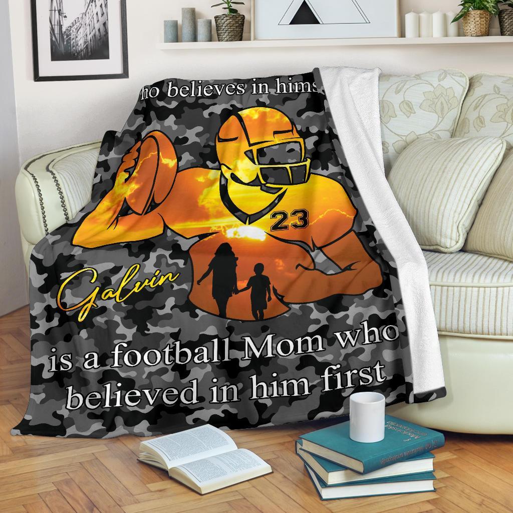 litzzy Personalized Football Player Fleece Blanket - Lath2411203 Quilt Blanket   
