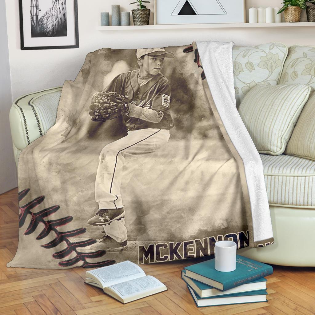 litzzy Personalized Vintage Baseball Fleece Blanket - Km091120 Quilt Blanket   