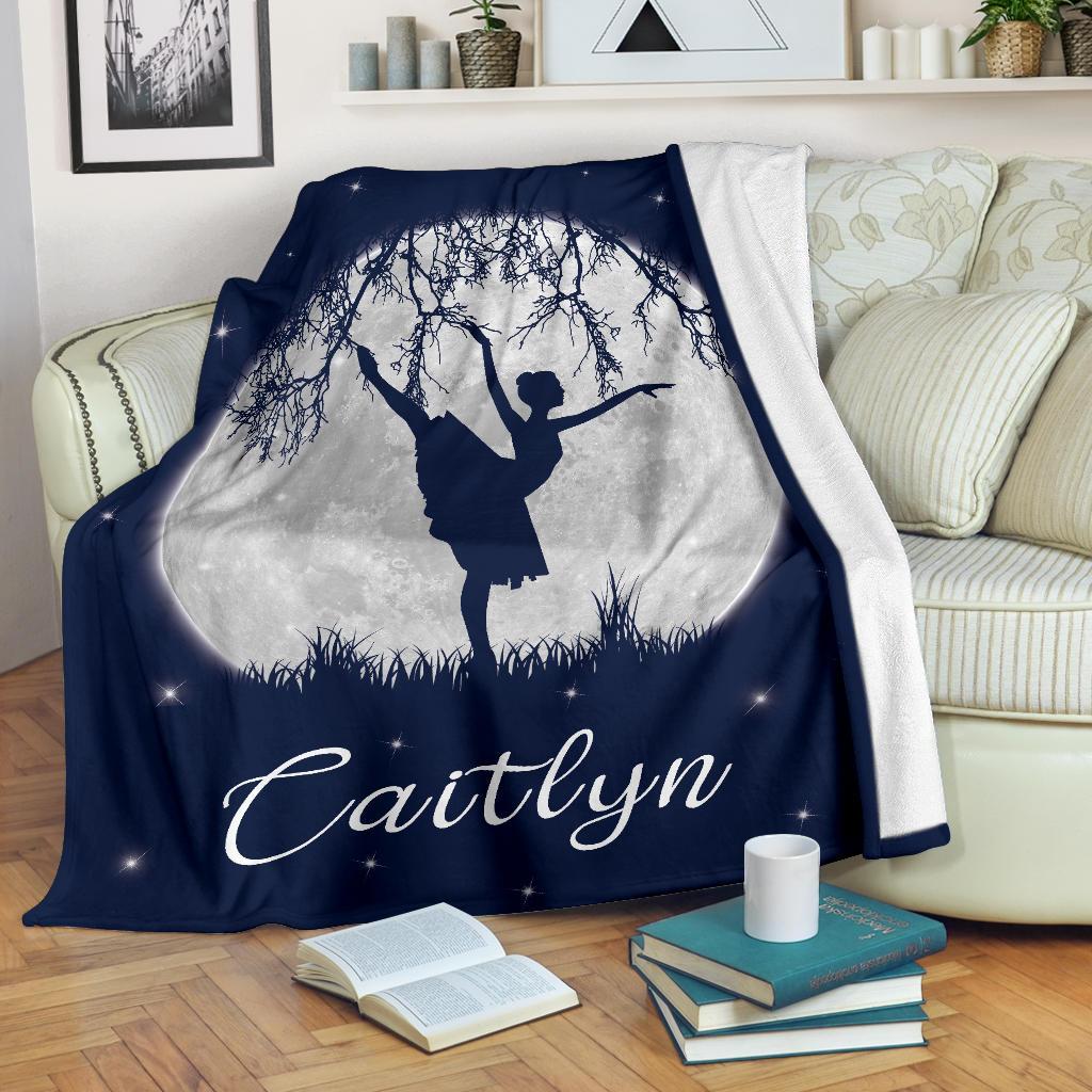 litzzy Personalized Dancing Moon Fleece Blanket - Laci2711203 Quilt Blanket   