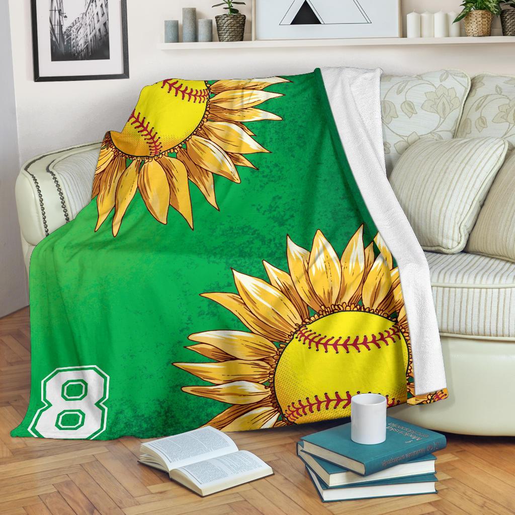 litzzy Personalized Softball Sunflower Fleece Blanket - Laci2411202 Quilt Blanket   