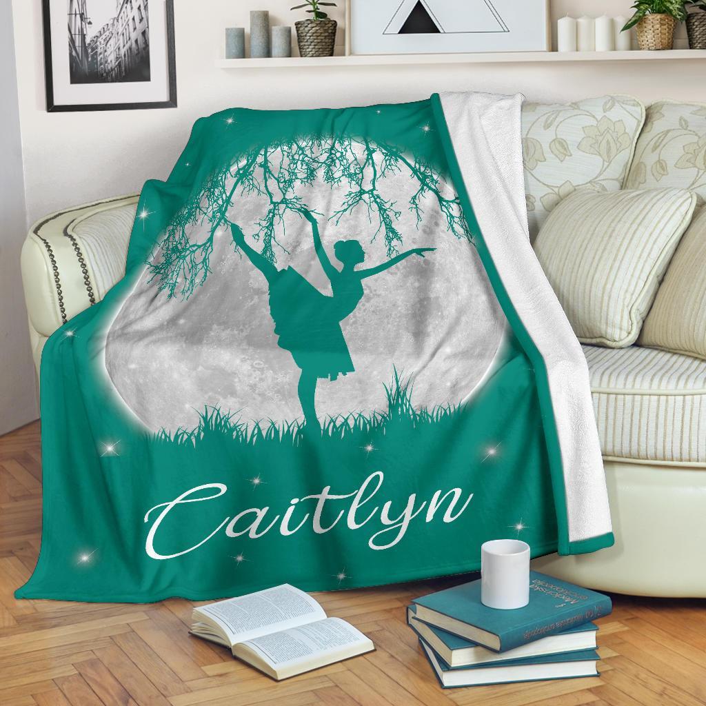 litzzy Personalized Dancing Moon Fleece Blanket - Laci2711203 Quilt Blanket   