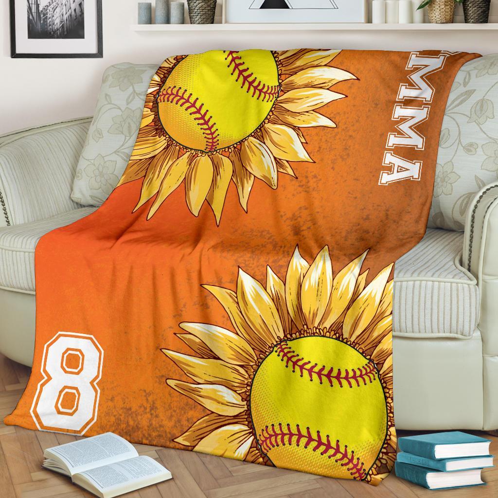 litzzy Personalized Softball Sunflower Fleece Blanket - Laci2411202 Quilt Blanket   