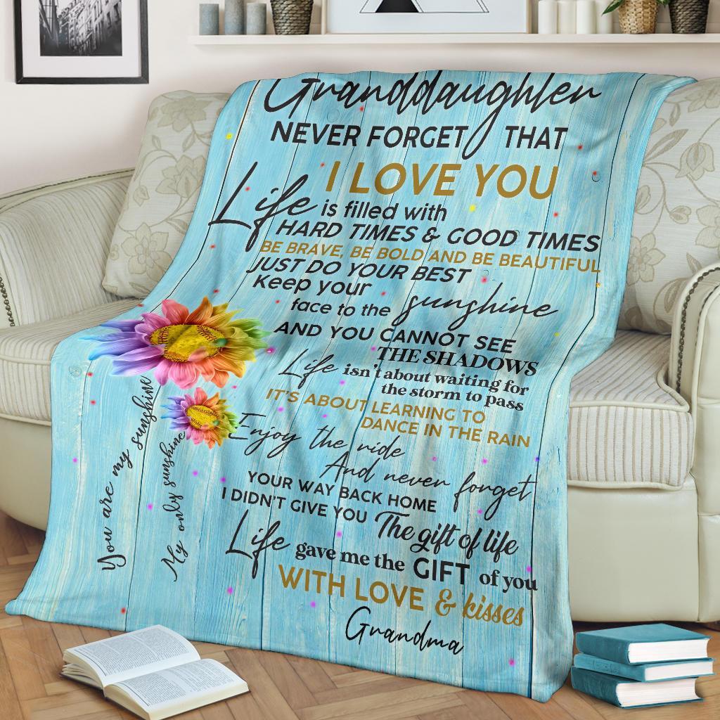 litzzy Softball - Granddaughter Never Forget That Ily Fleece Blanket - Nh070820Oh Quilt Blanket   