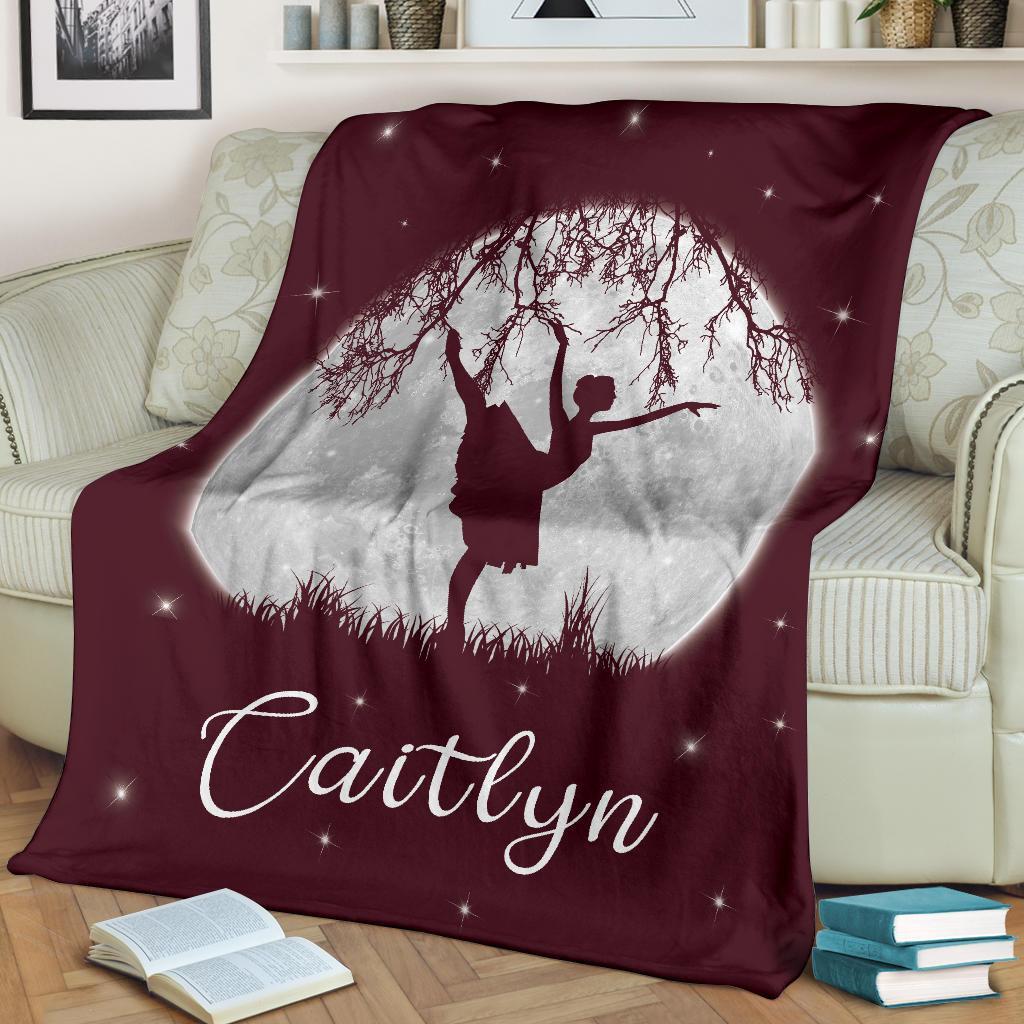 litzzy Personalized Dancing Moon Fleece Blanket - Laci2711203 Quilt Blanket   