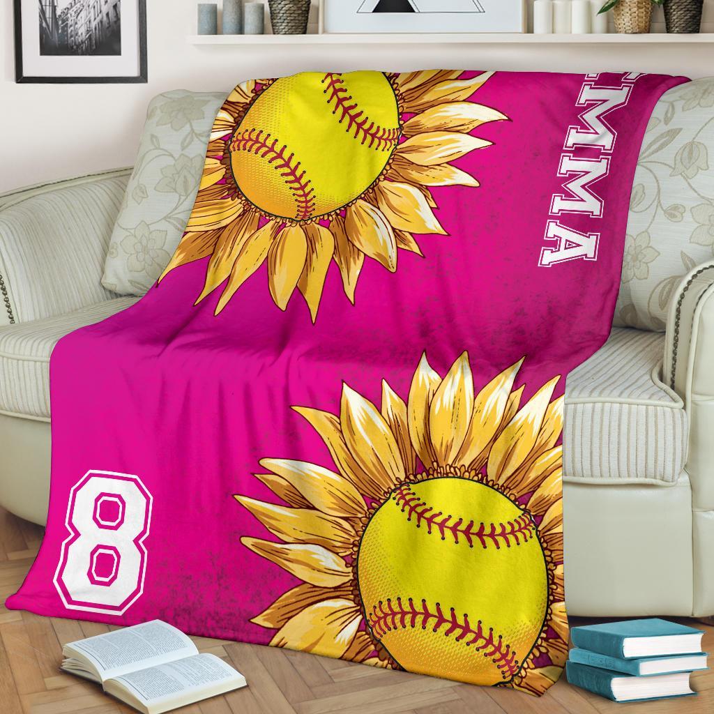 litzzy Personalized Softball Sunflower Fleece Blanket - Laci2411202 Quilt Blanket   