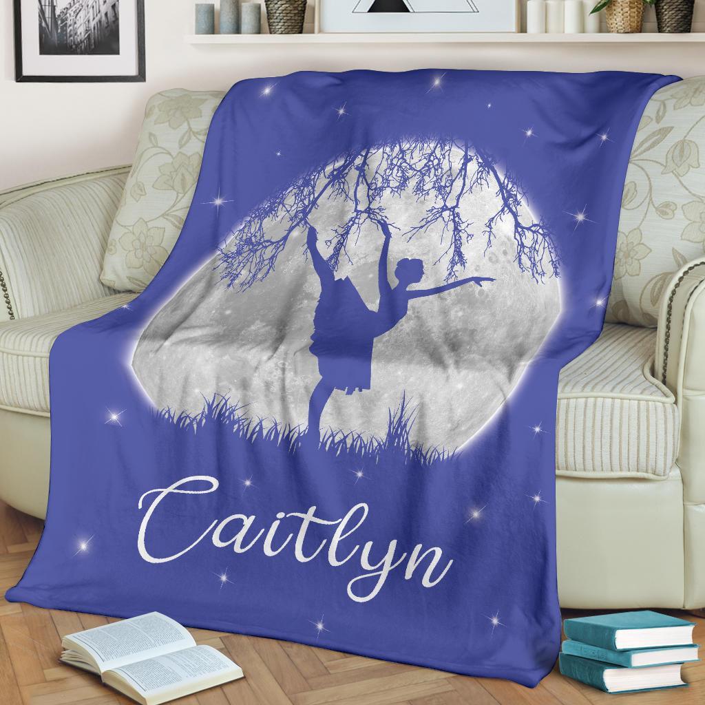litzzy Personalized Dancing Moon Fleece Blanket - Laci2711203 Quilt Blanket   