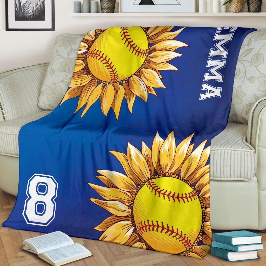 litzzy Personalized Softball Sunflower Fleece Blanket - Laci2411202 Quilt Blanket   