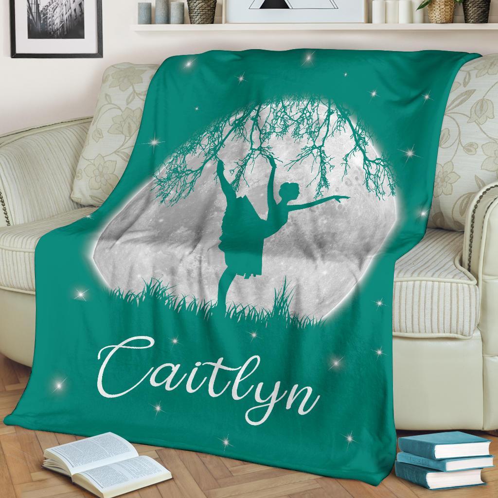 litzzy Personalized Dancing Moon Fleece Blanket - Laci2711203 Quilt Blanket   