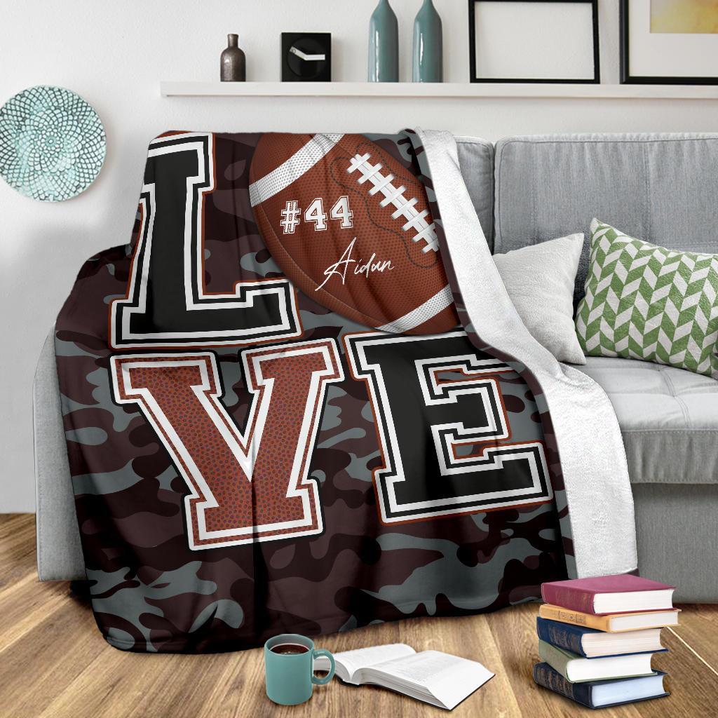 litzzy Personalized Love Football Fleece Blanket - Lath2411204 Quilt Blanket   