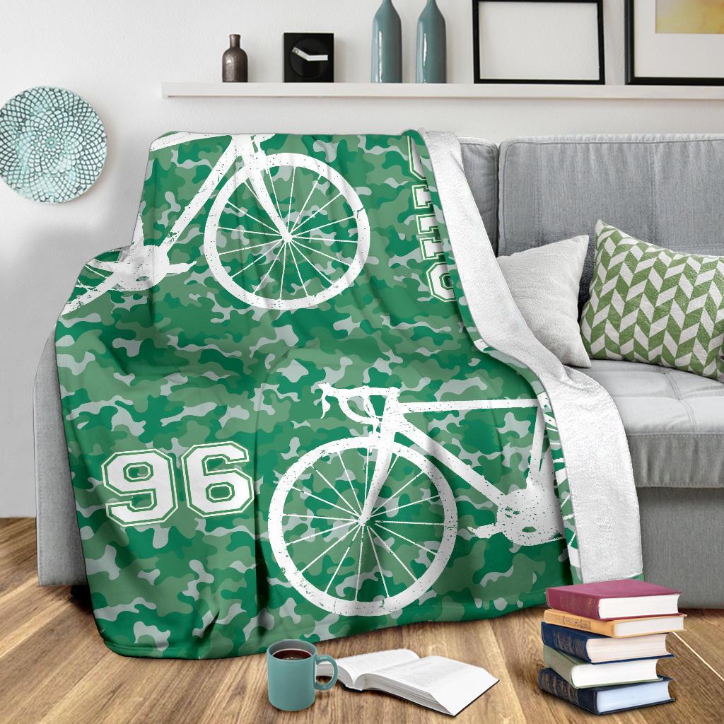 litzzy Personalized Cycling Camo Fleece Blanket - Lath1911203 Quilt Blanket GREEN 60 X 80 