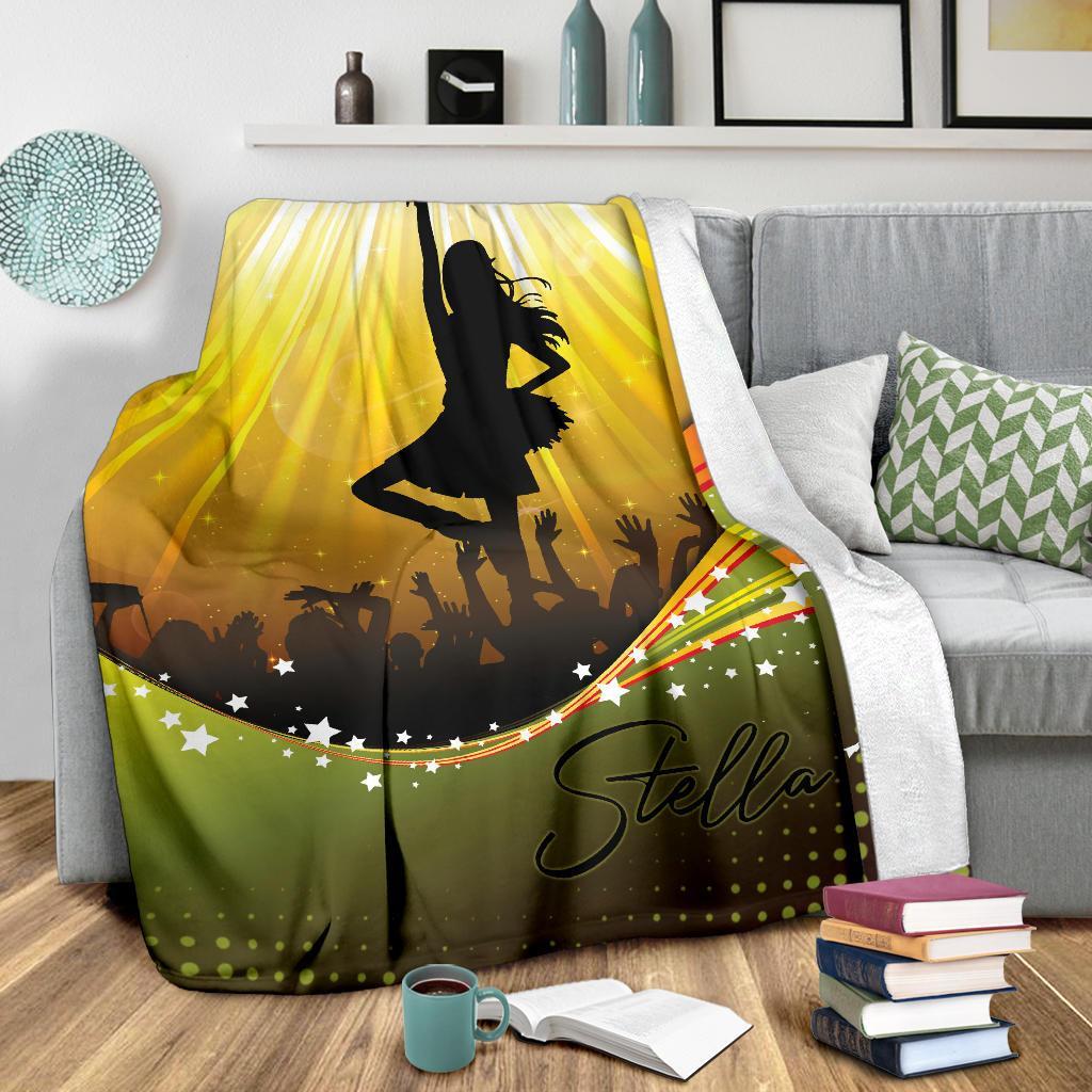 litzzy Personalized Cheerleader Fleece Blanket - Lath1911202Ki Quilt Blanket YELLOW 50 X 60 