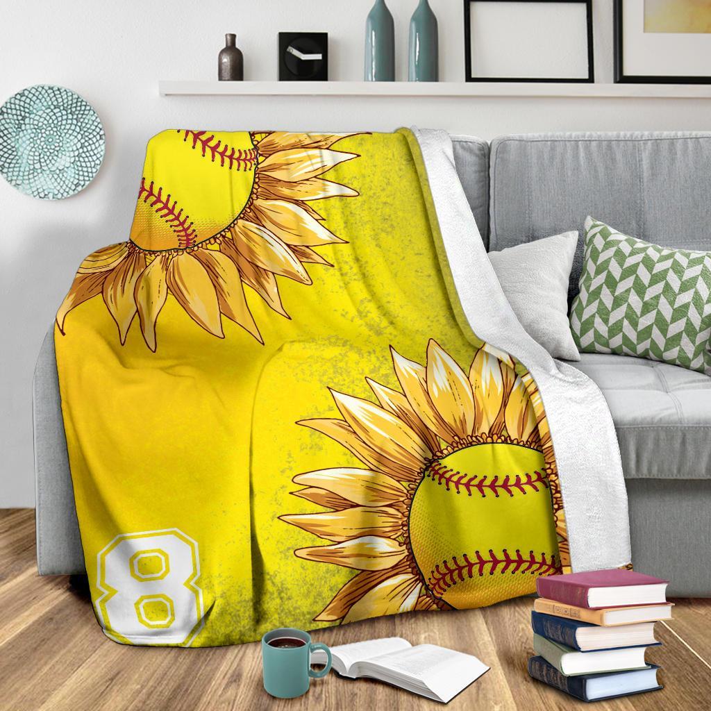 litzzy Personalized Softball Sunflower Fleece Blanket - Laci2411202 Quilt Blanket   