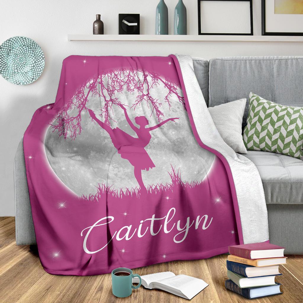 litzzy Personalized Dancing Moon Fleece Blanket - Laci2711203 Quilt Blanket   