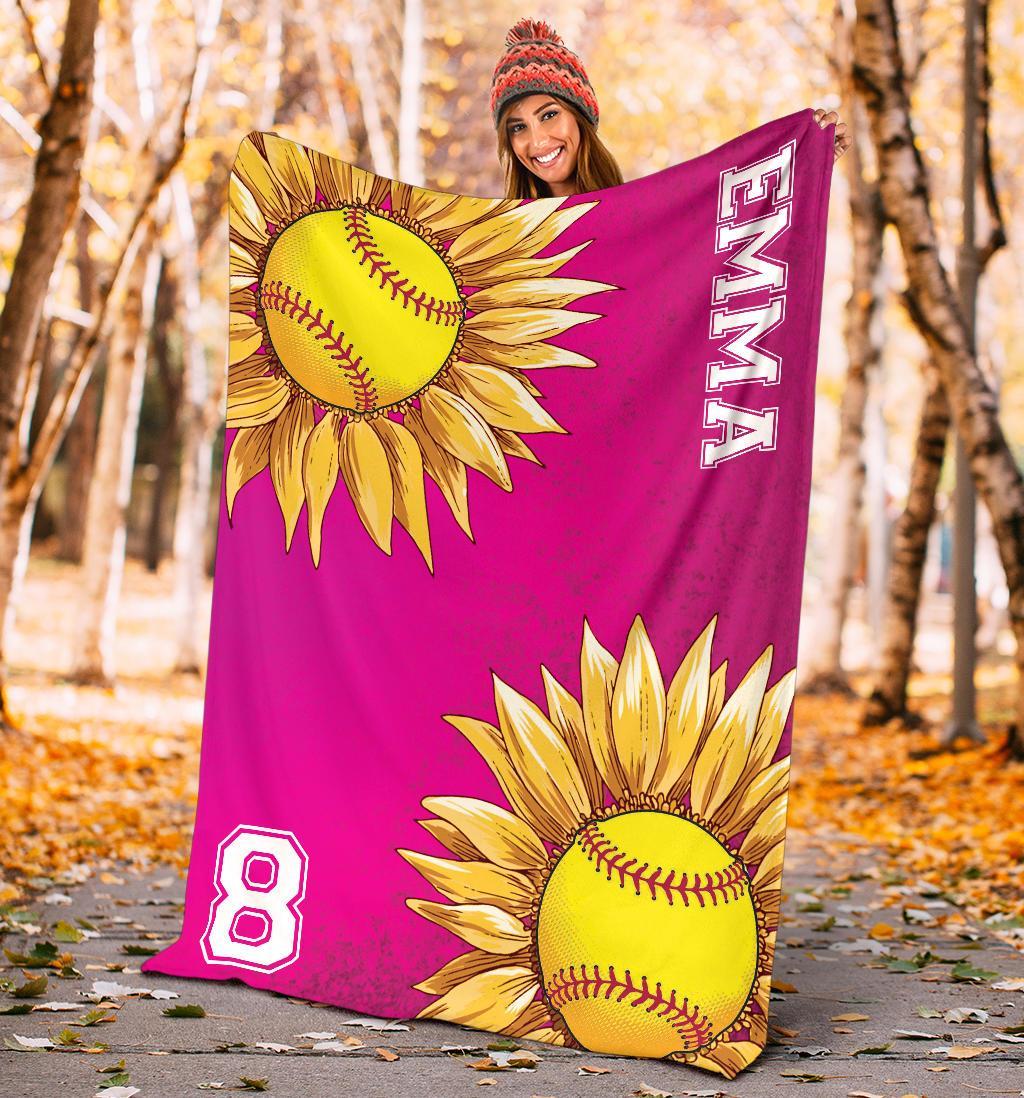 litzzy Personalized Softball Sunflower Fleece Blanket - Laci2411202 Quilt Blanket   
