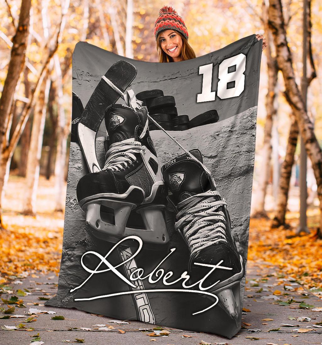 litzzy Personalized Hockey Shoes Fleece Blanket - Ty0911204 Quilt Blanket   