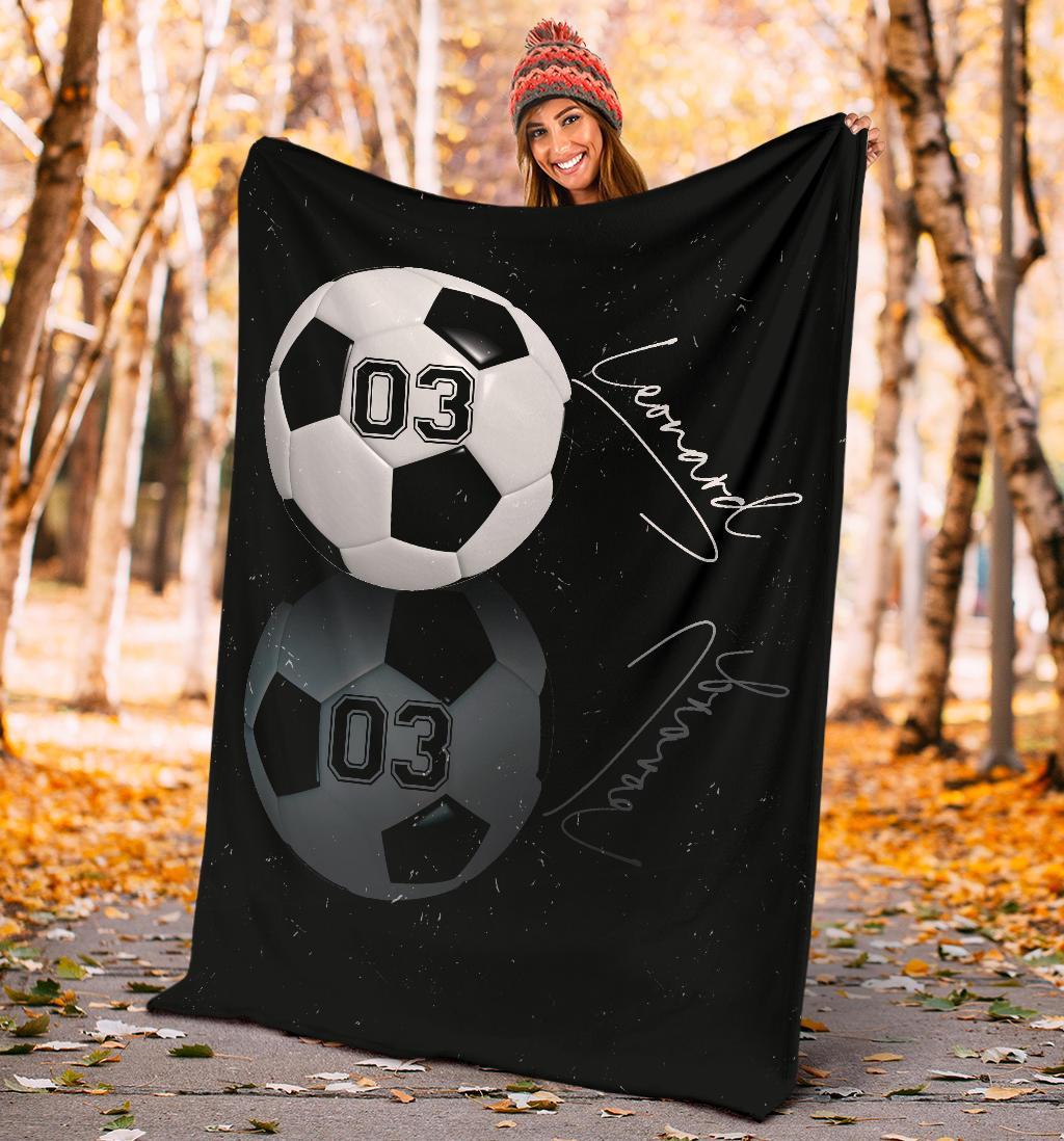 litzzy Personalized Sport Reflection Fleece Blanket - Lath1611201 Quilt Blanket   