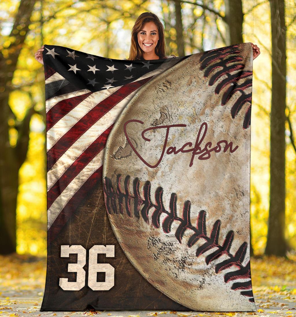 litzzy Personalized Baseball Vintage Ball Fleece Blanket - Tltm2711201 Quilt Blanket   