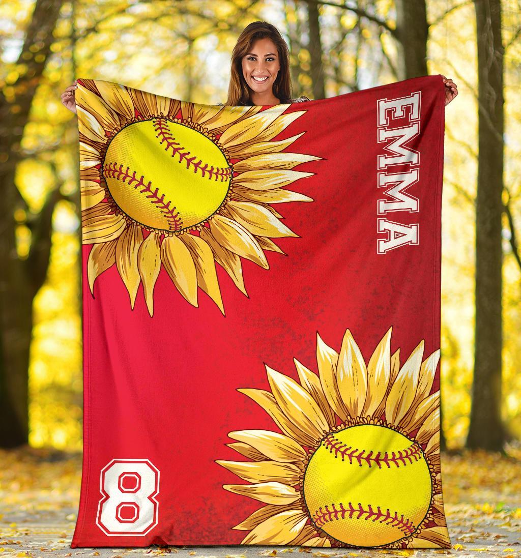 litzzy Personalized Softball Sunflower Fleece Blanket - Laci2411202 Quilt Blanket   