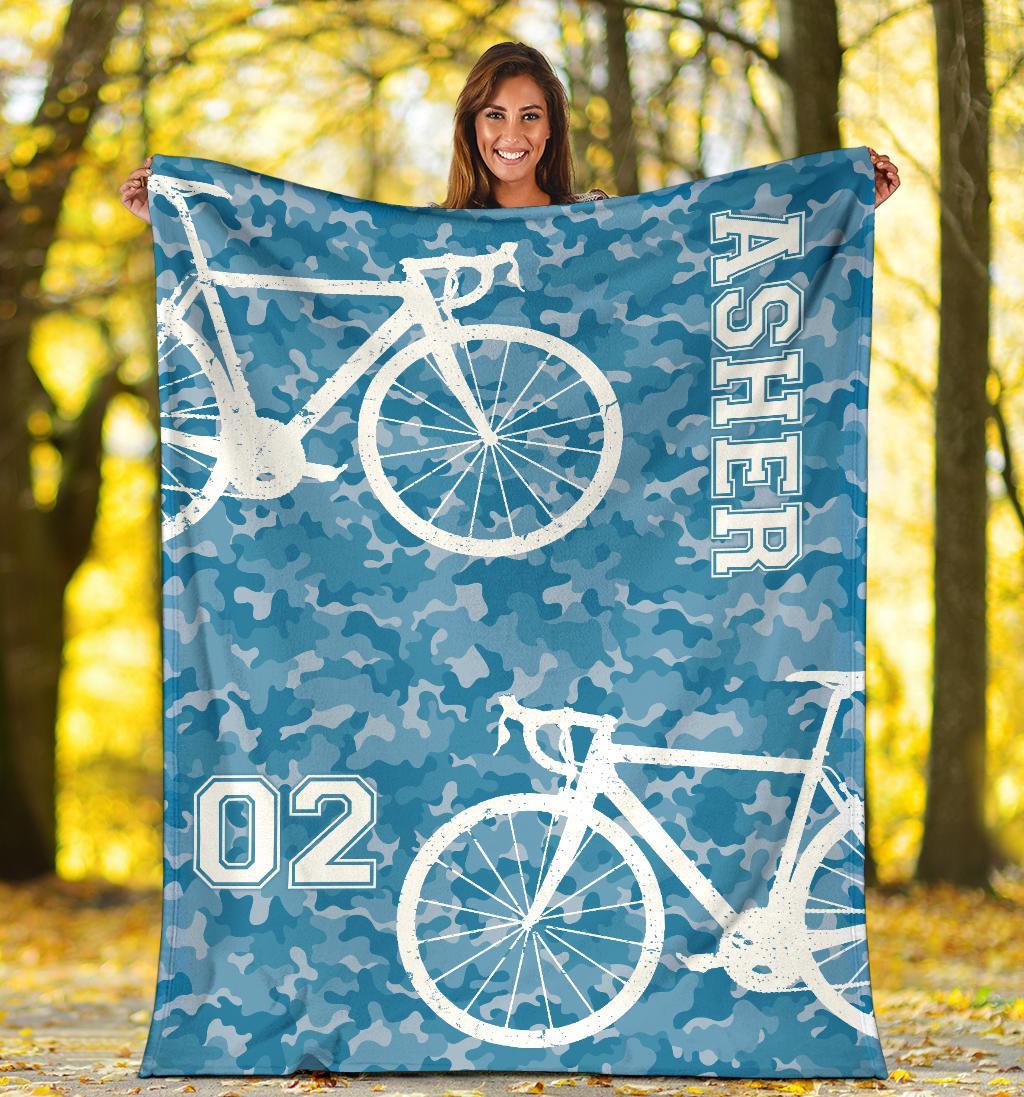 litzzy Personalized Cycling Camo Fleece Blanket - Lath1911203 Quilt Blanket   