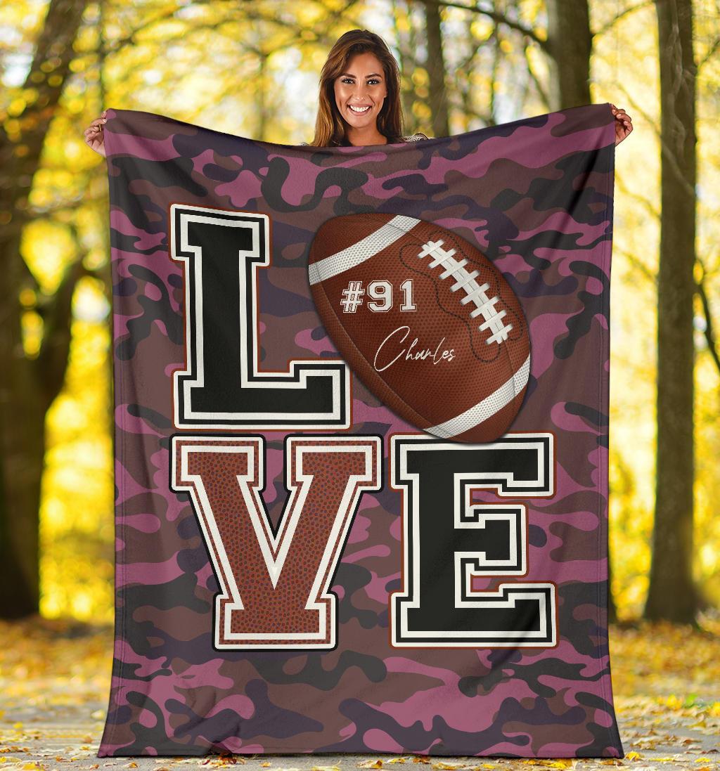 litzzy Personalized Love Football Fleece Blanket - Lath2411204 Quilt Blanket   